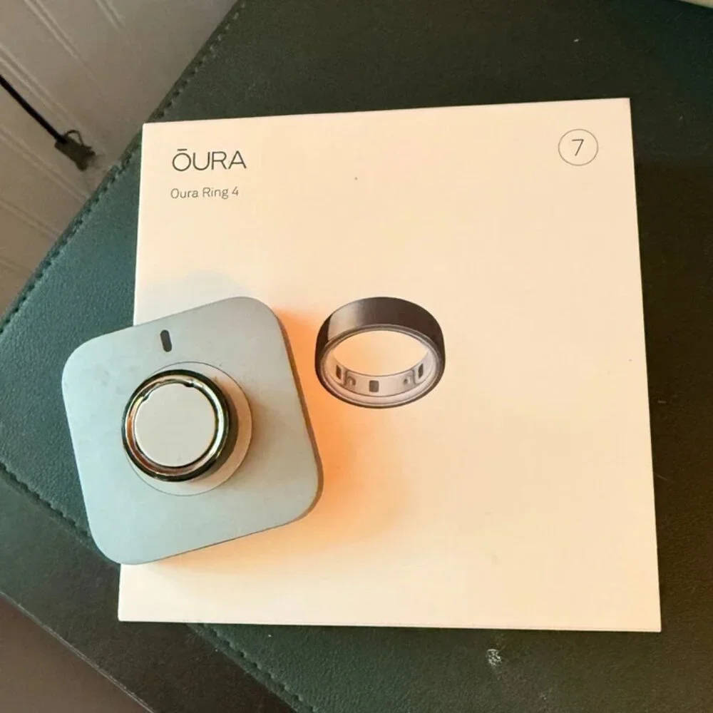 Oura Ring Gen 4, Size 7, Black